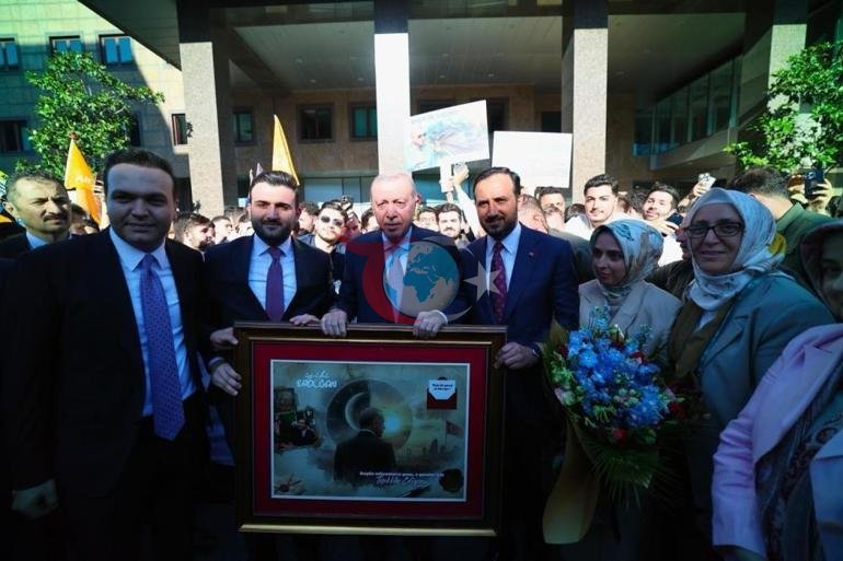 Gençlerden Cumhurbaşkanı Erdoğana Babalar Günü sürprizi