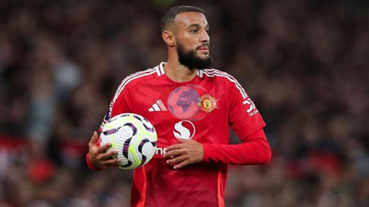 Faslı Futbolcu Mazraoui Futbolu Bırakarak İmam Olabilir