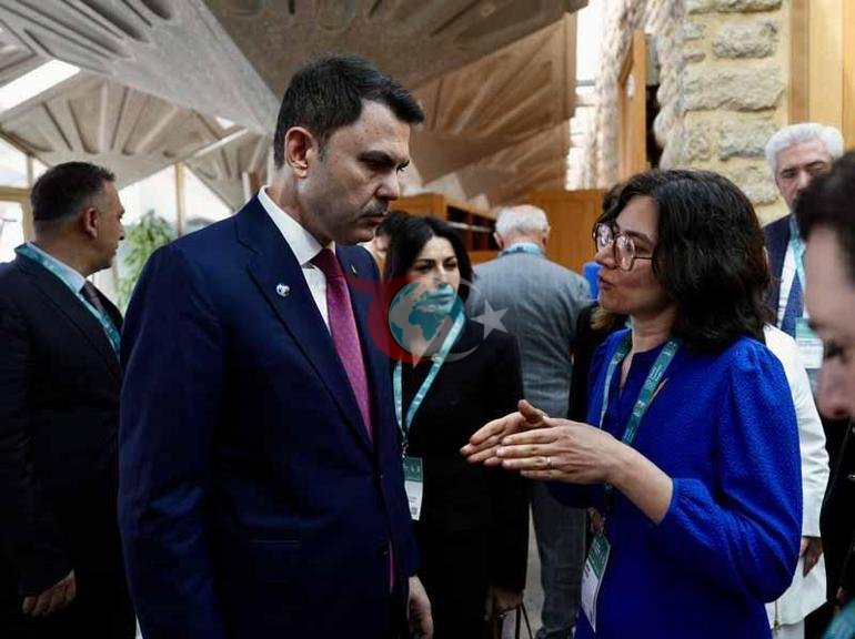 Nazir Kurum Londonda keçirilən 