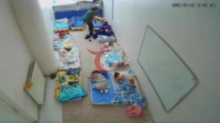 Bayrampaşada anaokulunda şiddet Çocuklara çubukla şiddet kamerada