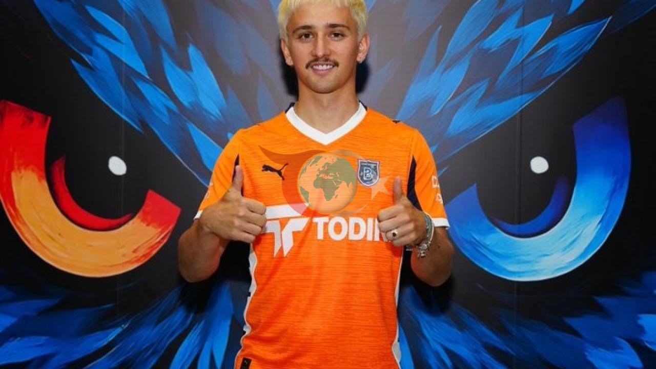 RAMS Başakşehir, Michal Karbownik ile Savunmasını Güçlendirdi