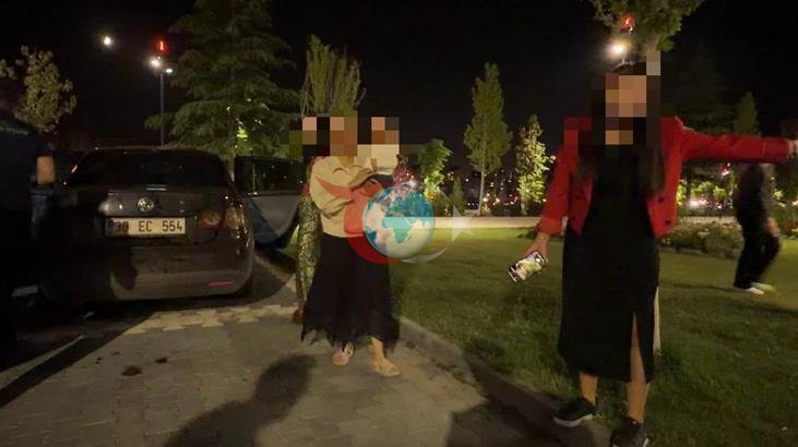 Kayseri'de Şok Edici Olay: Bebeğini Arabada Unutan Anne Gazetecilere Saldırdı