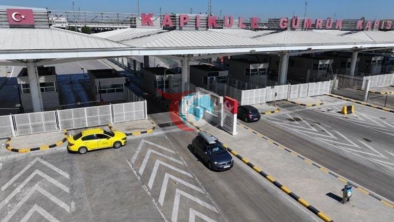 O, 34 il yaşadığı Vyanadan gəlib və Kapıkule'de etiraf edib: İndi biz daha yaxşı başa düşürük. width=