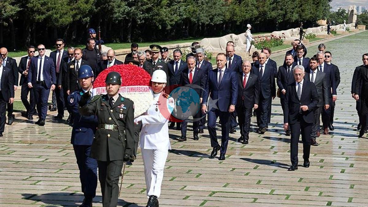 Polonya Cumhurbaşkanı Nawrocki'den Anıtkabir Ziyareti