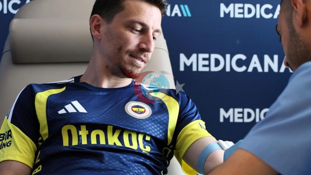 Fenerbahçe'de Sürpriz: Mert Hakan Yandaş Sağlık Kontrolünde