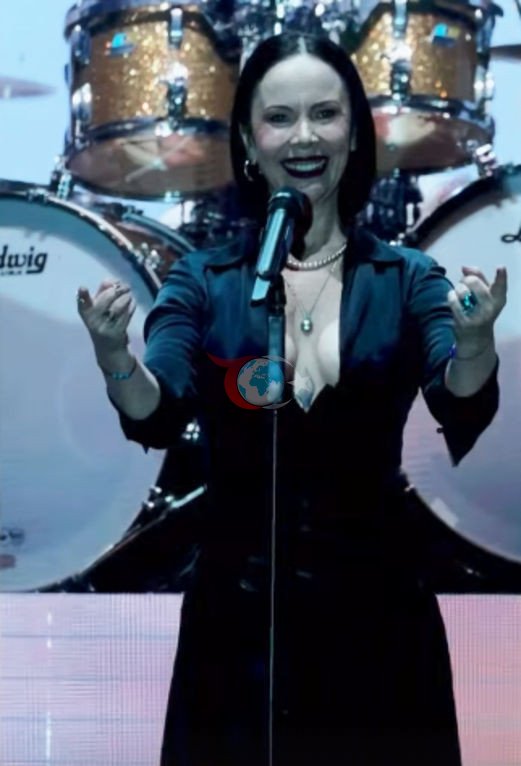 Şebnem Ferah yeni konser tarihlerini duyurdu - Resim : 2