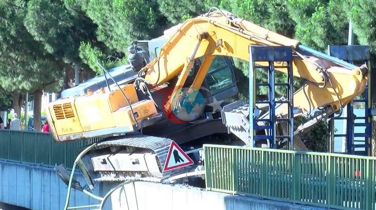İstanbul'da Korku Dolu Anlar: Kepçe Trafiği Altüst Etti