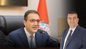 Son dakika... İzmirde 2 belediye başkanı gözaltına alındı