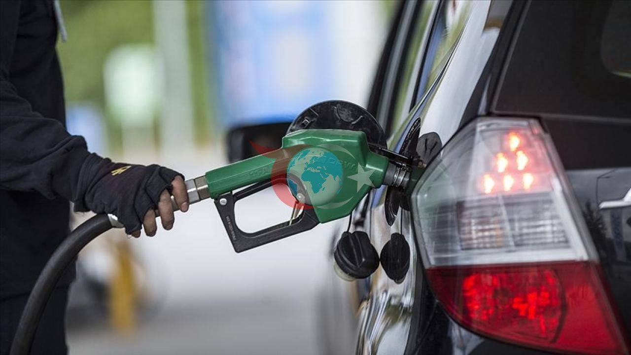 Petrol Fiyatlarındaki Düşüş Akaryakıtta İndirim Beklentisi Yaratıyor