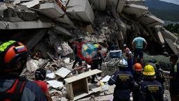 Şiddetli depremlerin vurduğu Venezuela'da bilanço ağırlaşıyor! Can kaybı yükseldi: Yüzlerce kişi enkaz altında