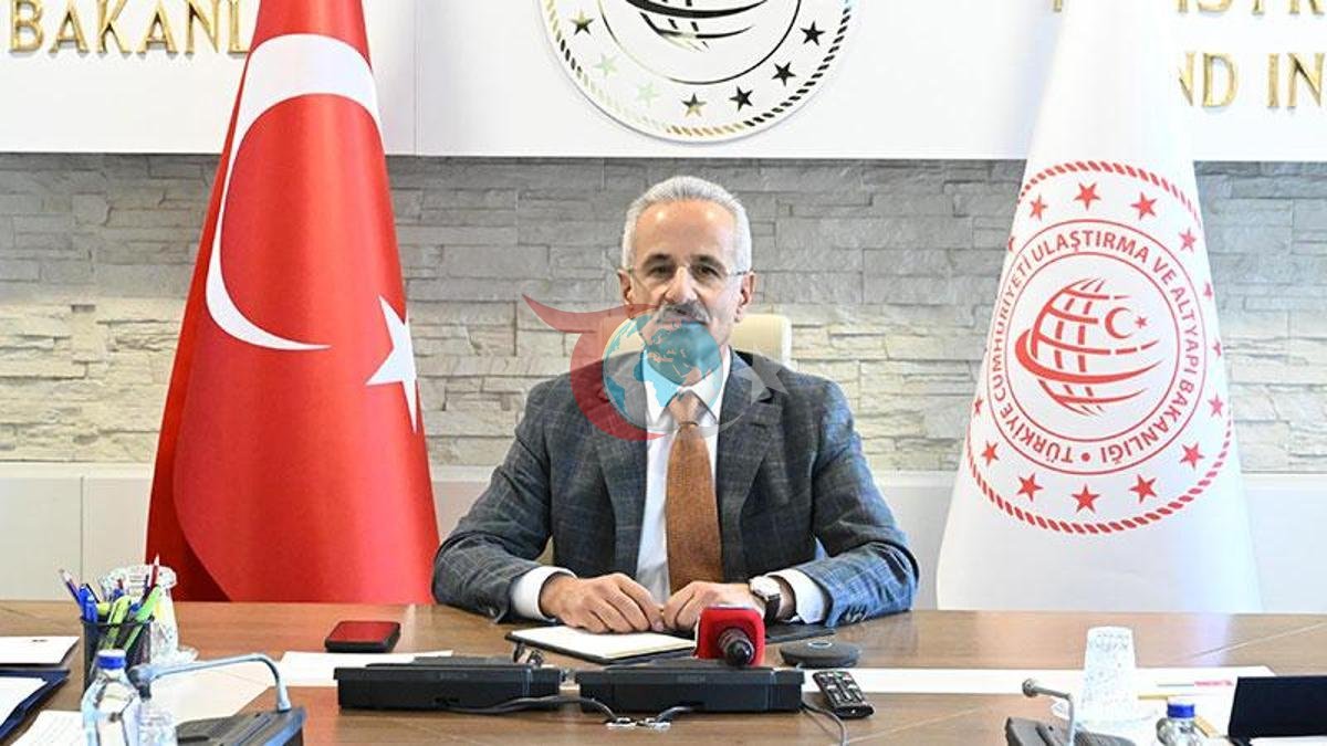 Bakan Uraloğlu: 15 Gemi Basra Körfezi'nden Güvenle Çıktı