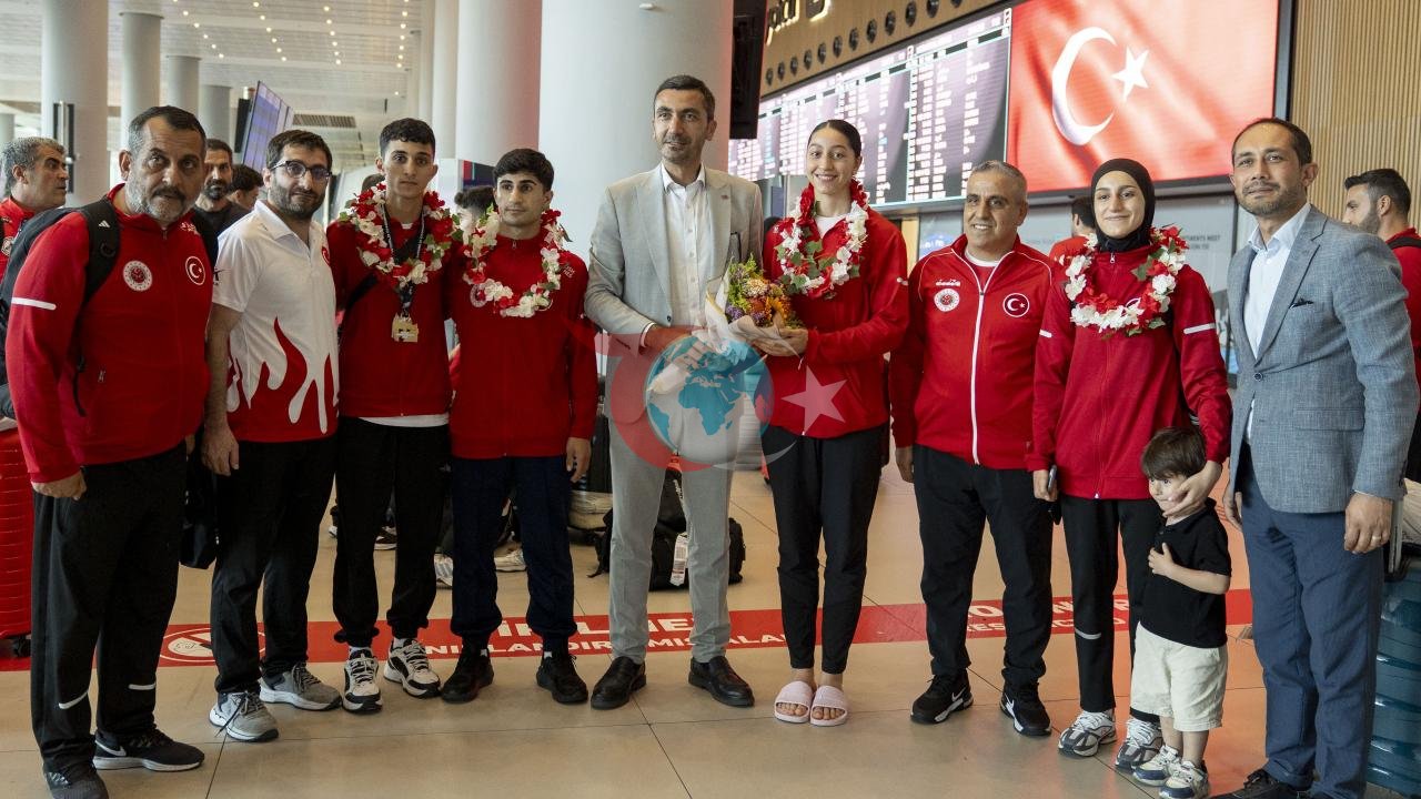 Milli Sporcular Muaythai'de Tarihi Başarıyla Döndü