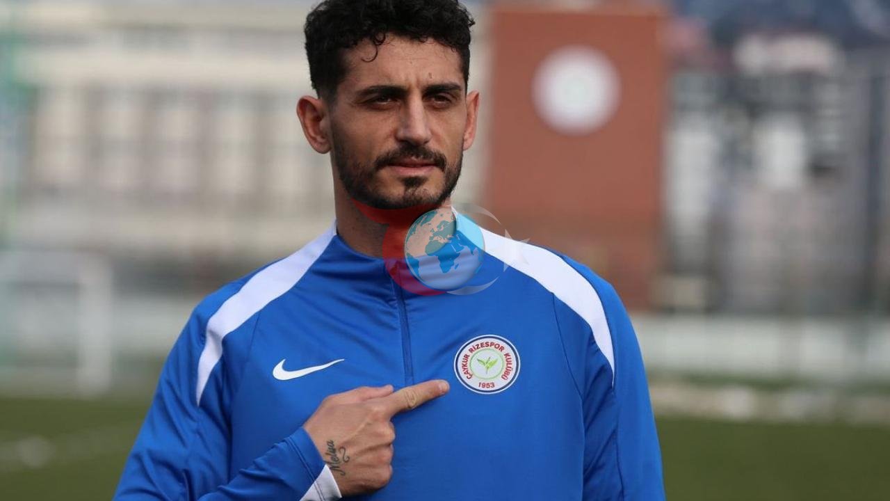 Çaykur Rizespor ve Samet Akaydin'in Yolları Ayrıldı