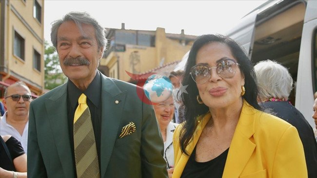 Kadir İnanır'ın vefatı usta ismi sarstı... Türkan Şoray acı haberi alınca fenalaştı - Resim : 1