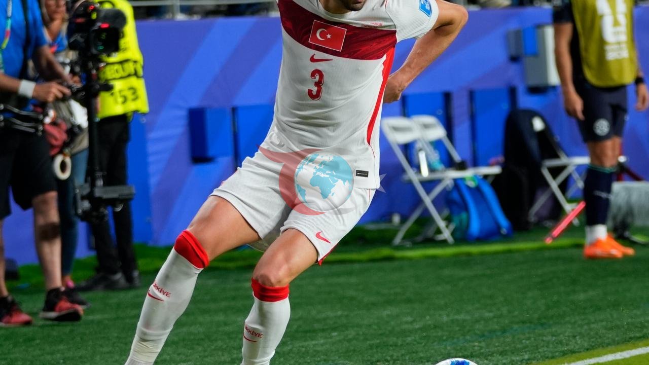 Merih Demiral'dan Duygusal Açıklama: 'Hepinizi Üzdük'