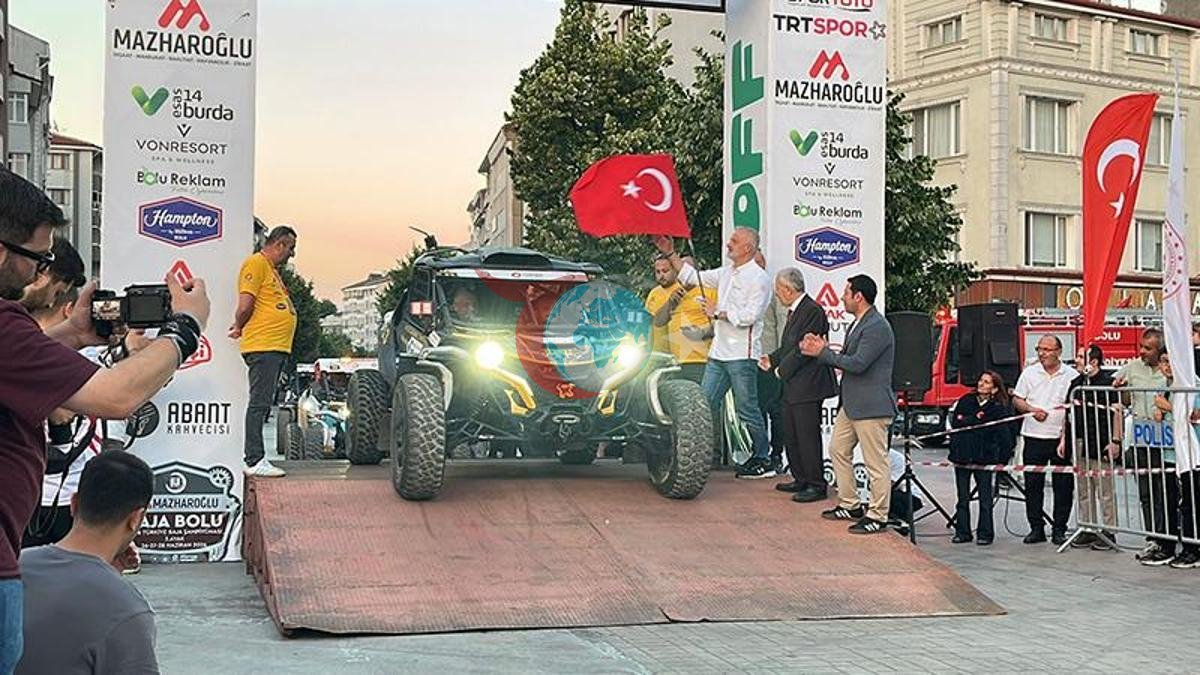 Bolu'da Başlayan Baja Şampiyonası Heyecan Dolu Anlar Sunuyor