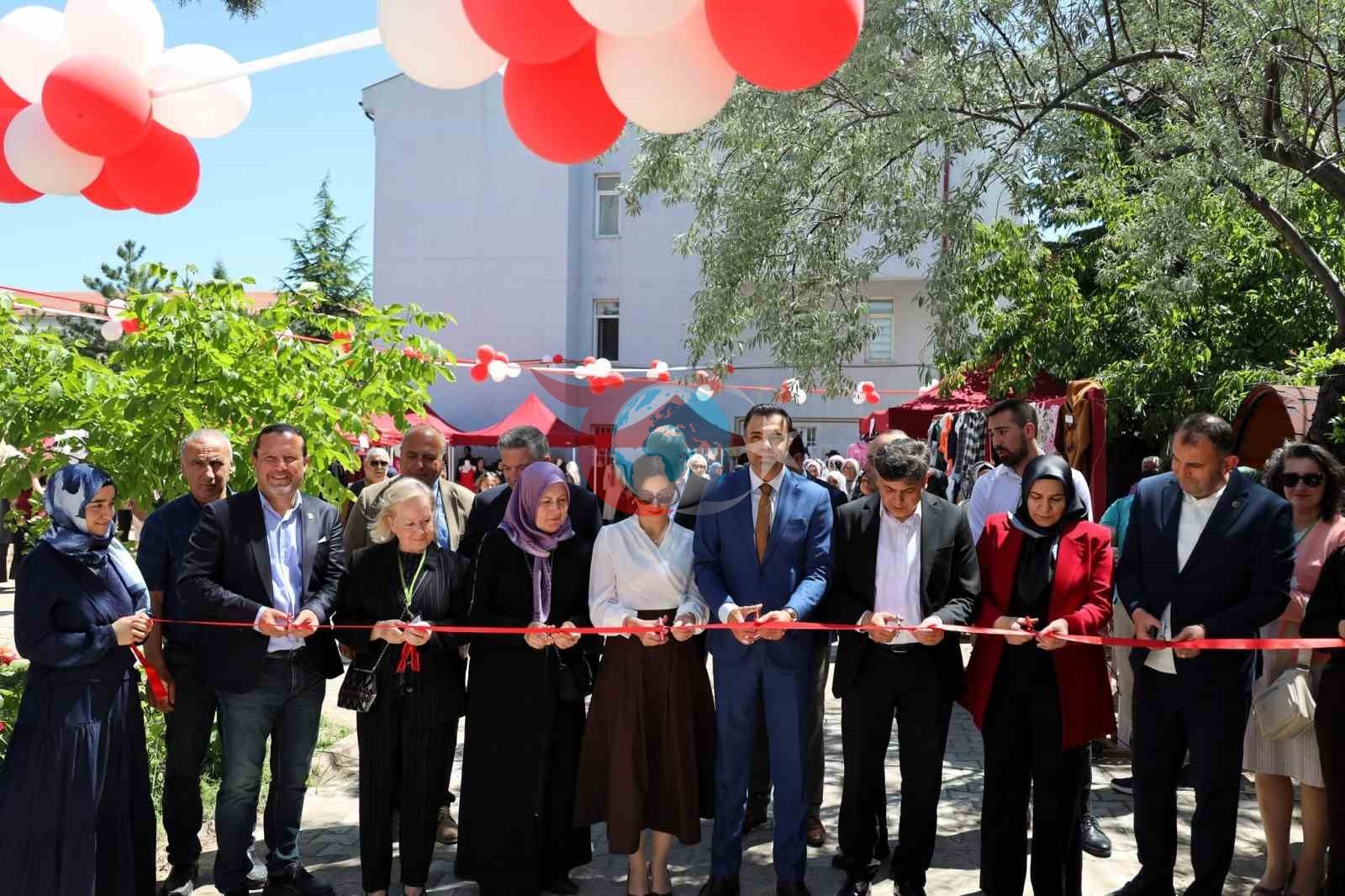 Bilecik Söğüt'te El Sanatları Sergisi Yoğun İlgi Gördü