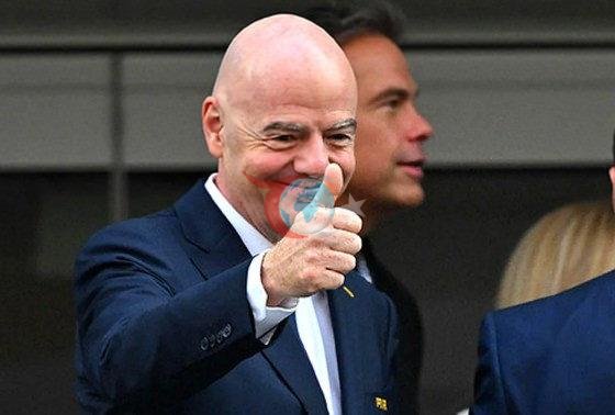 FIFA президенти Инфантино