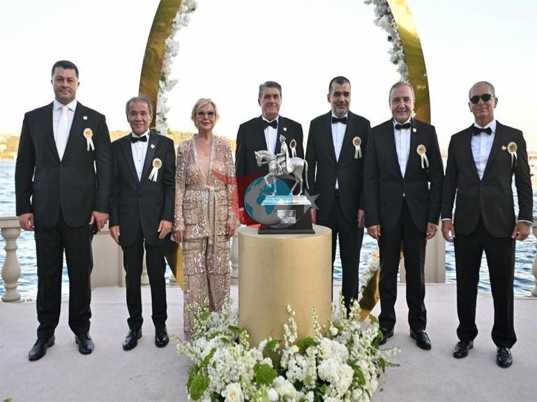100’üncü Gazi Koşusu Resepsiyonunda görkemli kutlama