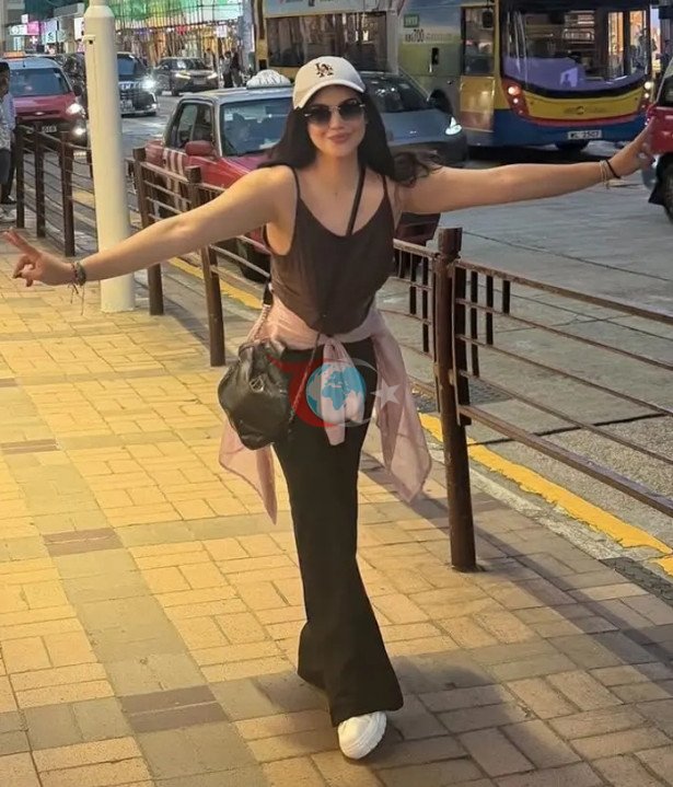 Filtreyi abartan Feyza Civelek 'bambaşka biri' oldu!