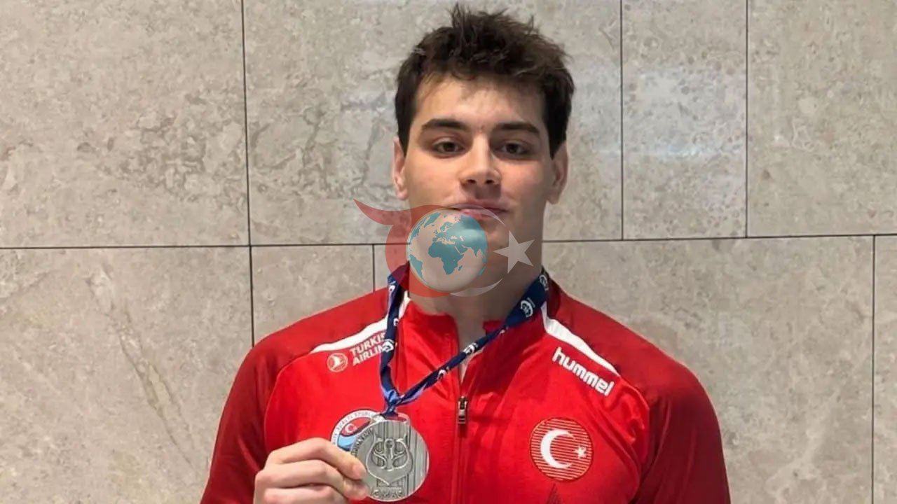 Kaan Efe Kaya'dan Büyük Başarı: Dünya İkinciliği