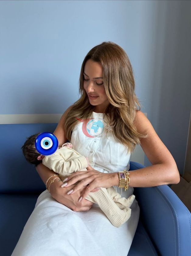 Şarkıcı Hadise'nin ikinci yeğen mutluluğu