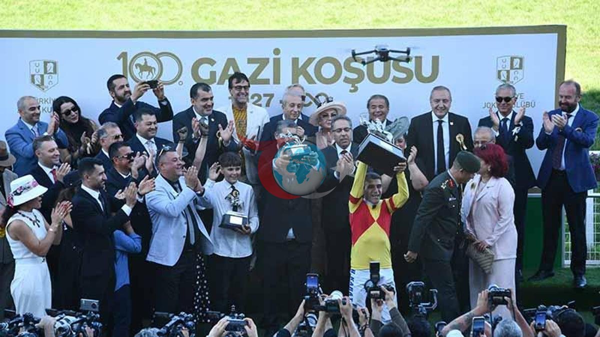 Gazi Koşusu'nun 100. Yılında Ünlüler Veliefendi'de Buluştu