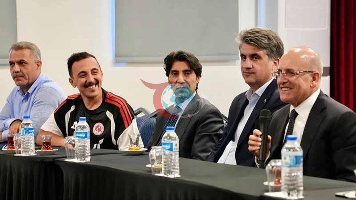 Vazir Shimshekning Batman Petrolsporiga qo'llab-quvvatlash tashrifi