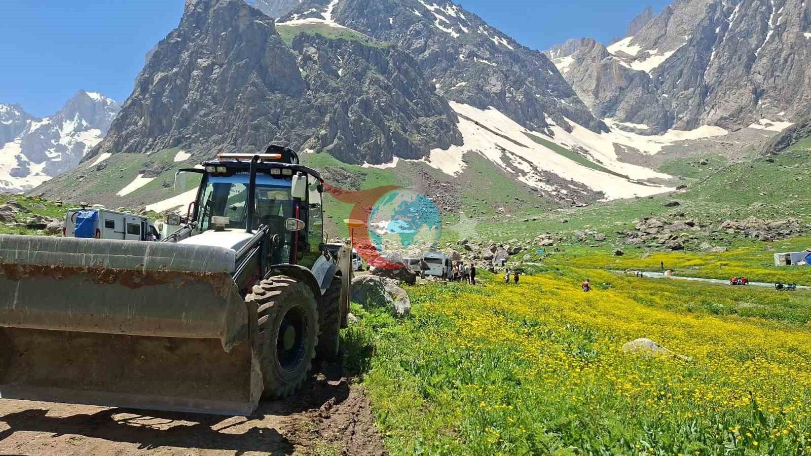 Hakkari’de Güreş Heyecanı: Cennet Cehennem Vadisi'nde Final