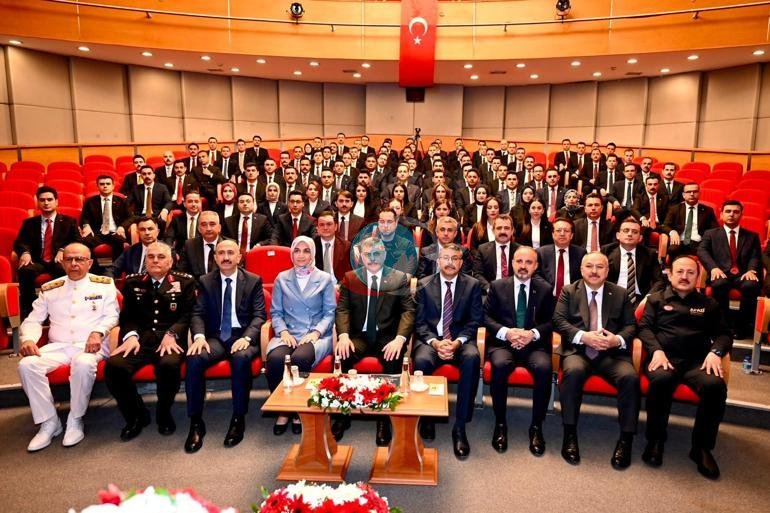 Bakan Çiftçi, kaymakam adaylarıyla bir araya geldi
