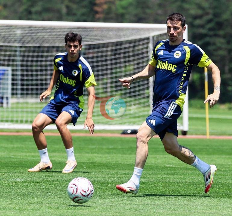 Fenerbahçe, Topuk Yaylasında hazırlıklarını sürdürdü