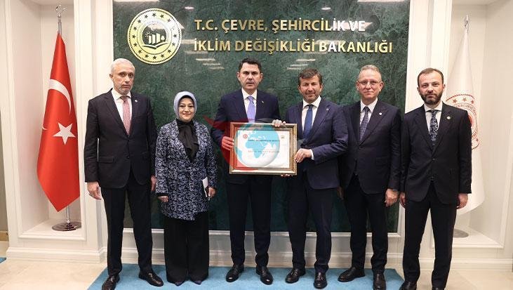 Bakan Kurum'a Kütahya'dan Fahri Hemşehrilik Onuru