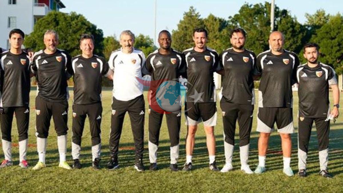 Kayserispor'da Teknik Ekipte Yeni Dönem Başlıyor
