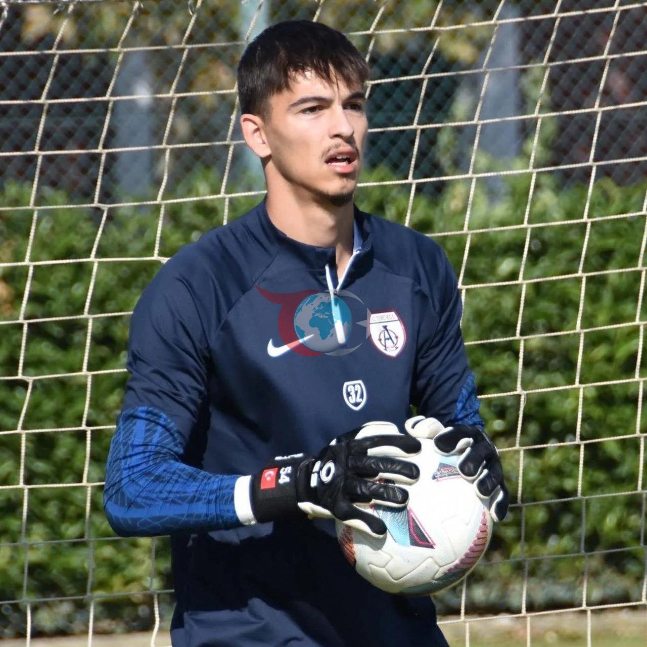 Arif Şimşir