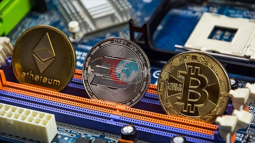 Kripto Piyasasında Büyük Düşüş: Bitcoin ve Altcoinler Sarsılıyor