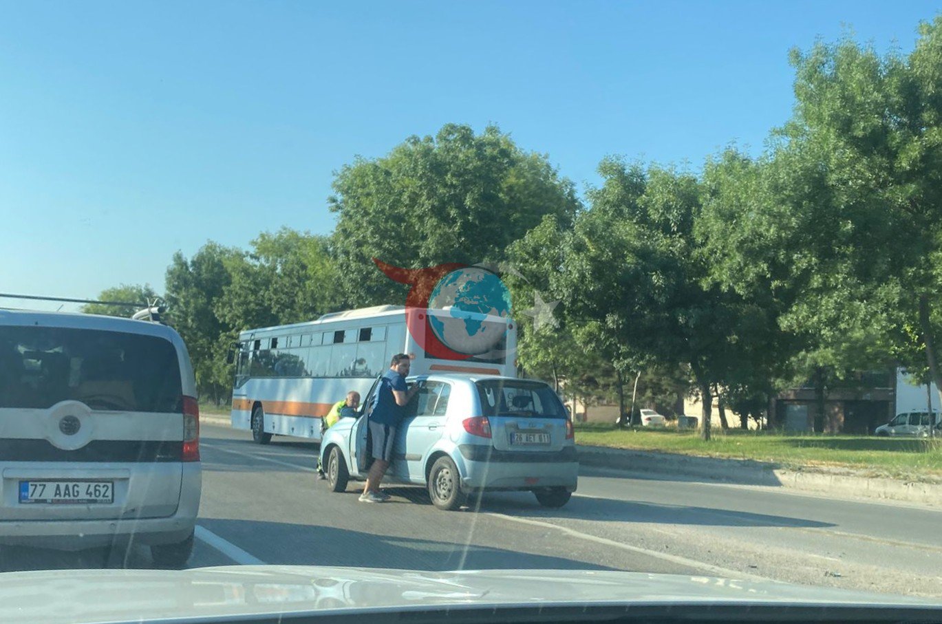 Eskişehir'de Trafik Polisinden Örnek Davranış