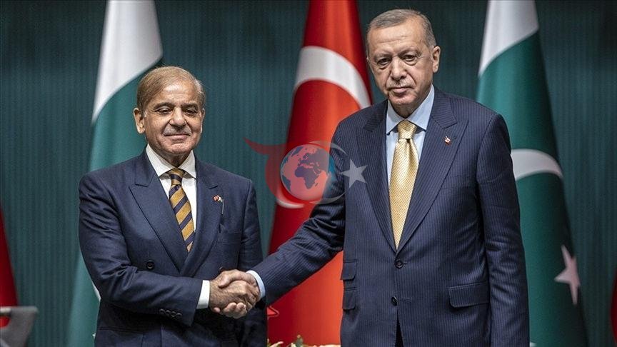 Arabuluculuk hamlesinden sonra ilk kez: Türkiye ve Pakistan dev zirvede buluşacak