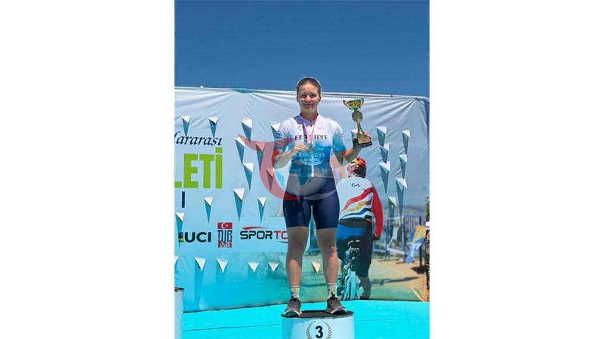 Milli Sporcu Ekin Ereke'den Uluslararası MTB Cup'ta Çifte Zafer
