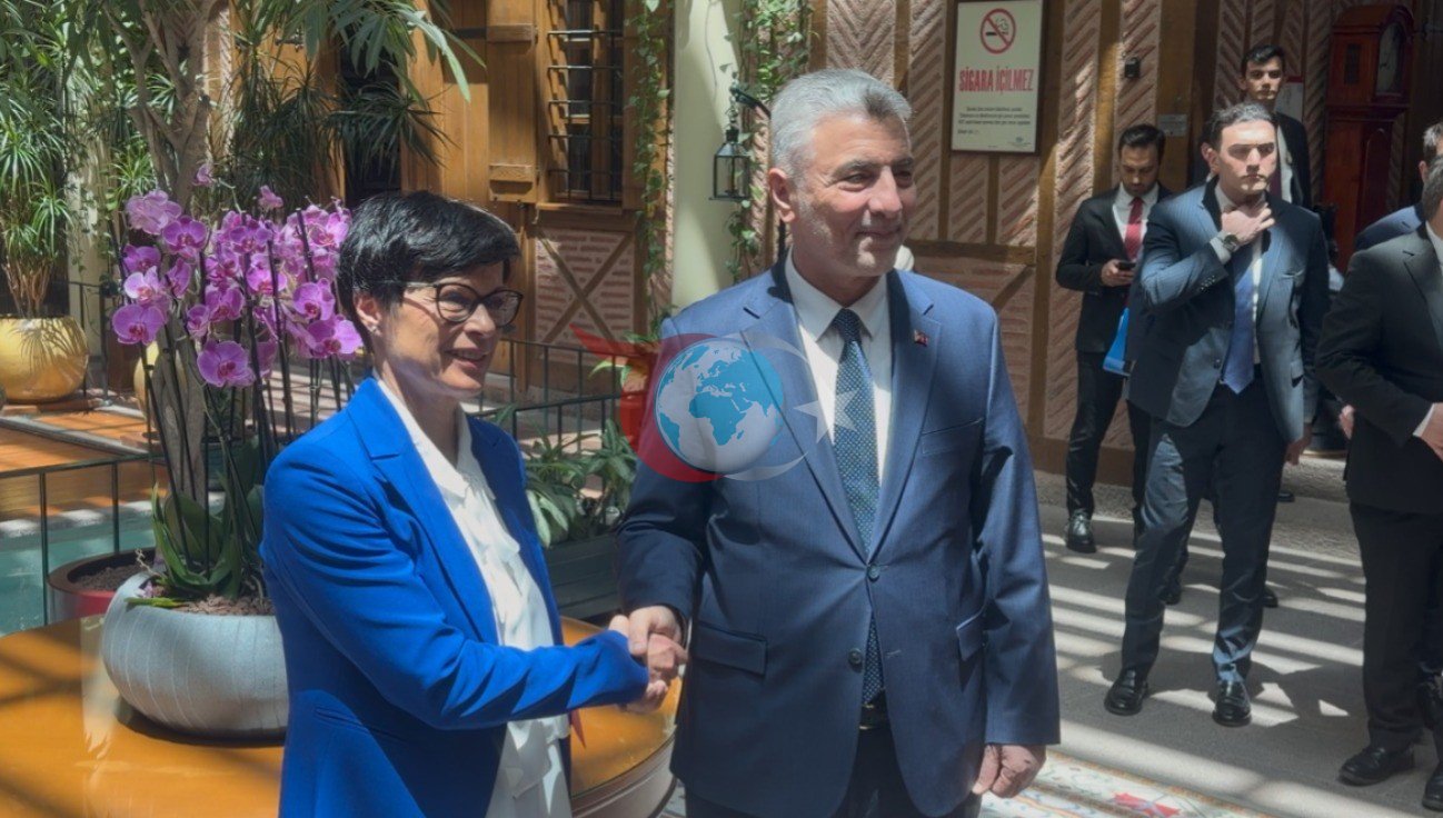 Ticaret Bakanı Bolat, AB Komiseri Kos ile Kritik Görüşme Yaptı