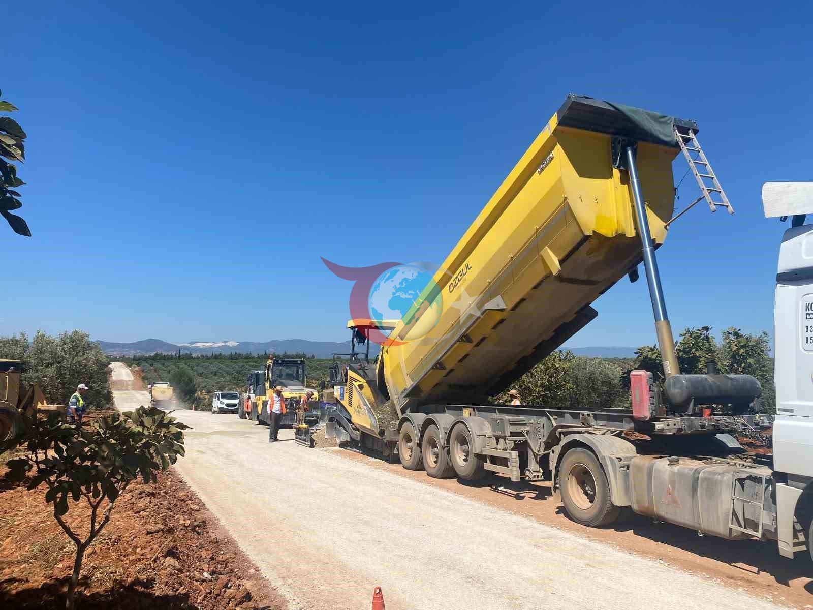 Aydın'da Ulaşım Altyapısı Güçleniyor: Yol Çalışmaları Devam Ediyor