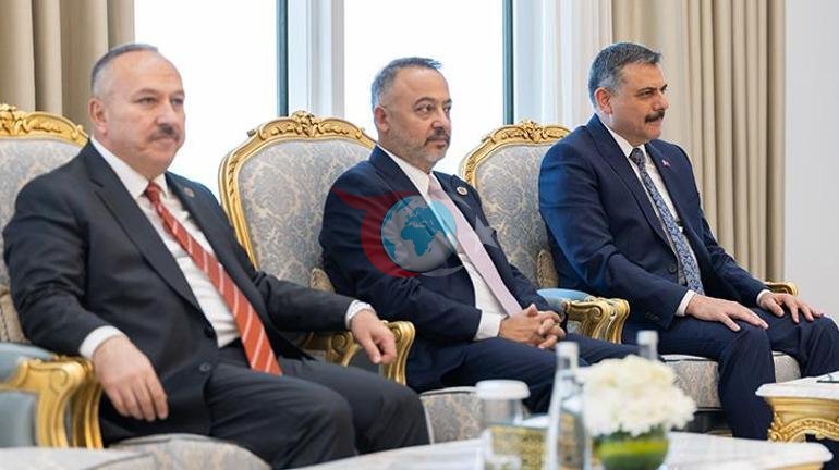 Suriye Cumhurbaşkanı Şara ile İçişleri Bakanı Çiftçi bir araya geldi