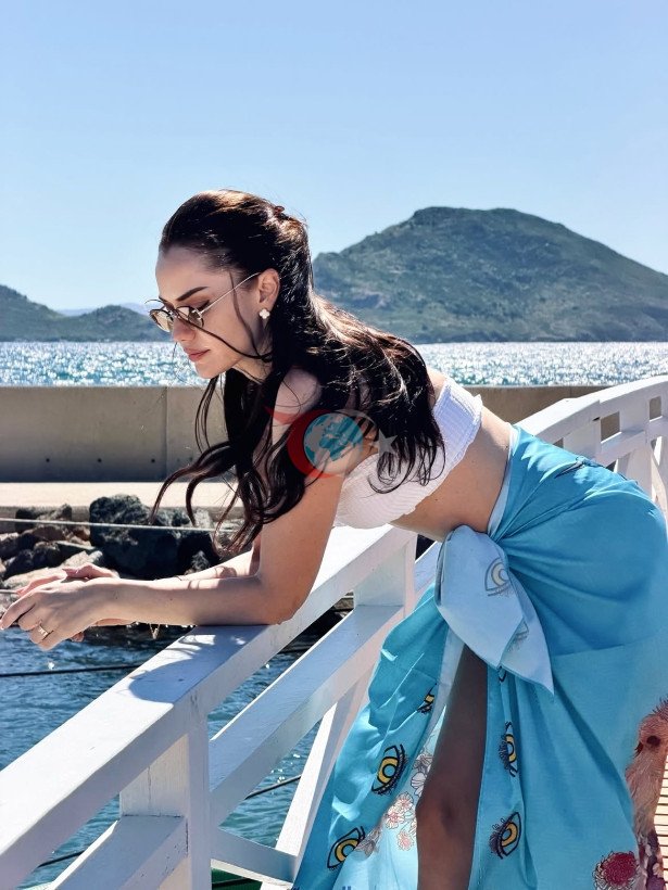 Fahriye Evcen tatilden havasını attı