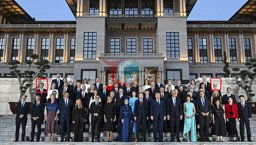 Bir mamlakatdan ikki lider NATO sammitida! U Anqaraga sudga murojaat qildi.