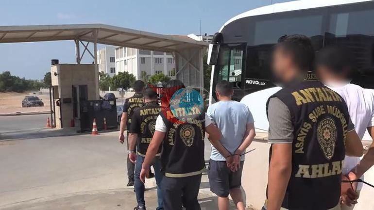 2 ilde eş zamanlı ‘Son Durak’ fuhuş operasyonu: 35 kadın kurtarıldı, 14 şüpheli tutuklandı