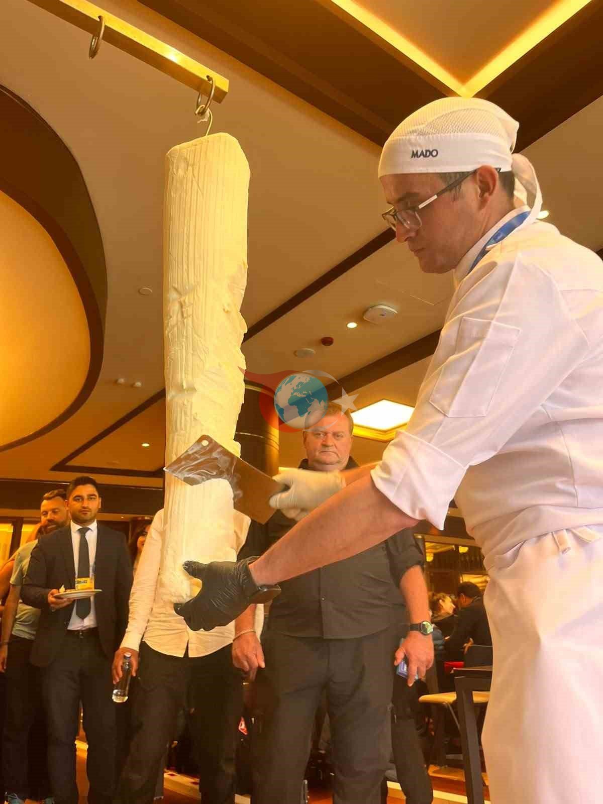 NATO Zirvesi’nde Türk Gastronomisi Rüzgarı: Kahramanmaraş Dondurmasına Yabancı Basından Yoğun İlgi