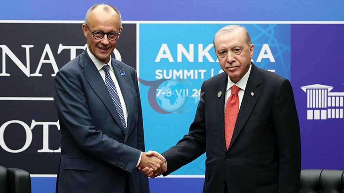 Cumhurbaşkanı Erdoğan, NATO Ankara Zirvesi'nde Almanya Başbakanı Merz ile Bir Araya Geldi