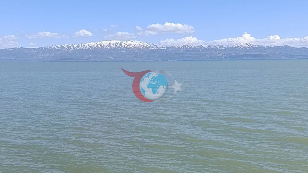 Van Muradiye'de Hayati Karar: Van Gölü ve Tüm İç Sularda Yüzmek Yasaklandı