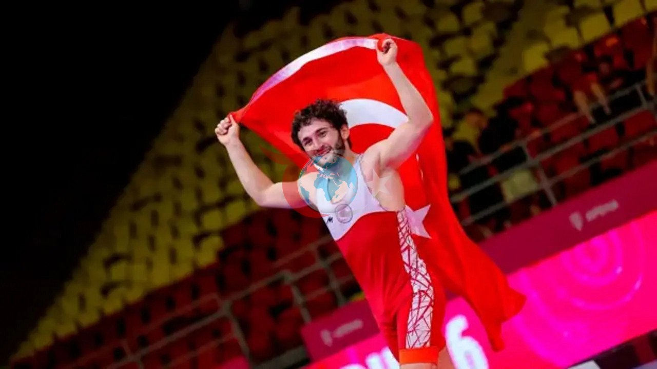 Milli Güreşçi Salih Yusuf Yazıcı Avrupa Şampiyonu! Üsküp'te Altın Madalya Gururu