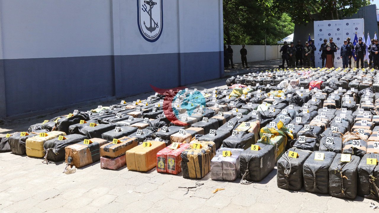 El Salvador'da Dev Uyuşturucu Operasyonu: 167 Milyon Dolarlık Sevkiyat Ele Geçirildi