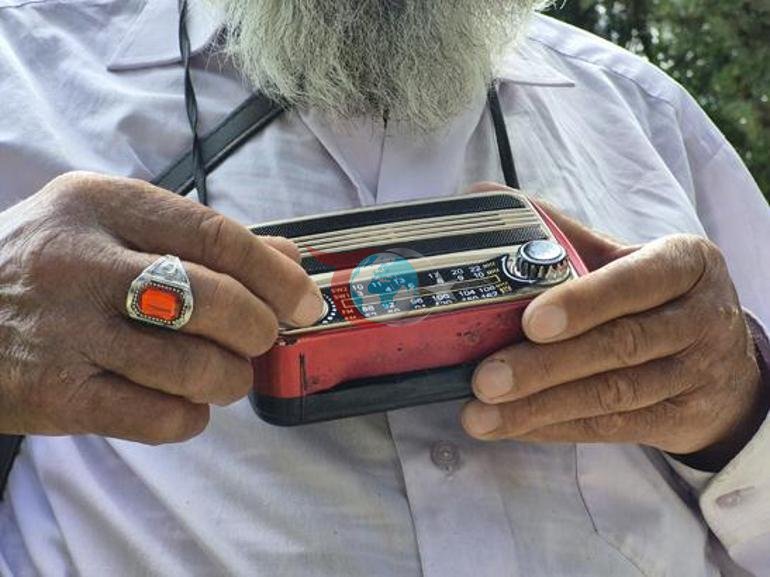 76 yaşında teknolojiye sırt çevirdi Evine ne televizyon ne de telefon soktu Tek bir dostu var
